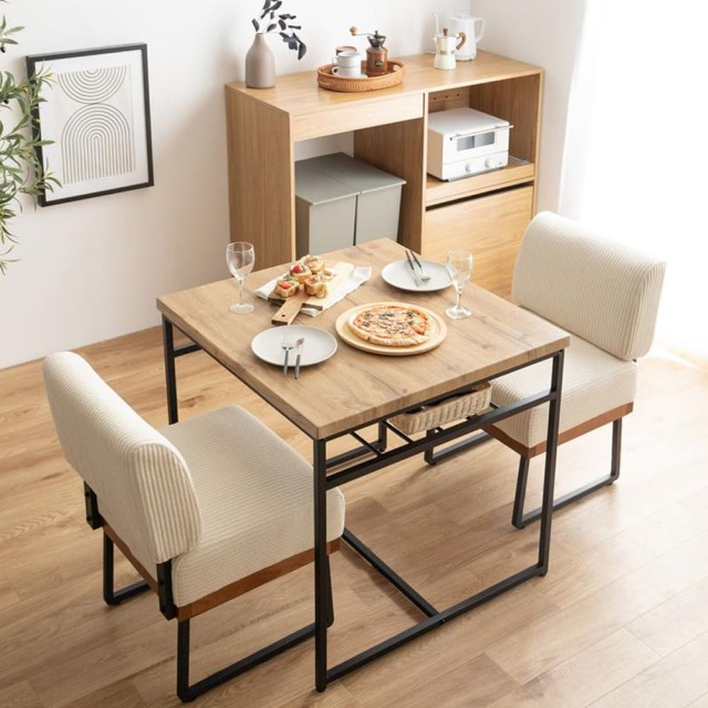 ダイニングテーブル