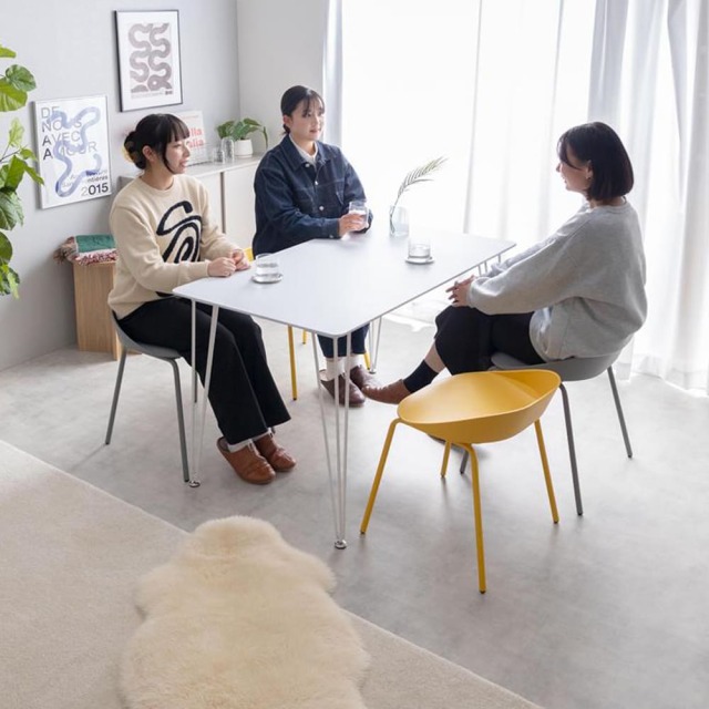 ダイニングテーブル