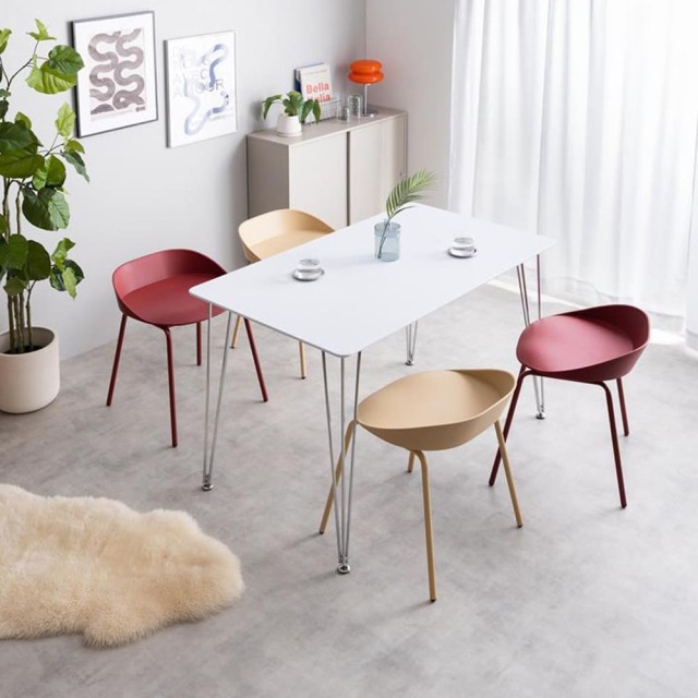 ダイニングテーブル