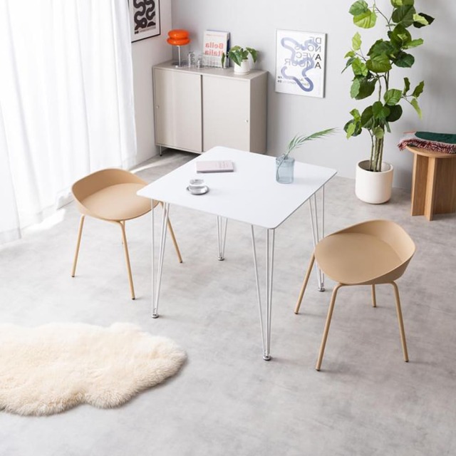 ダイニングテーブル