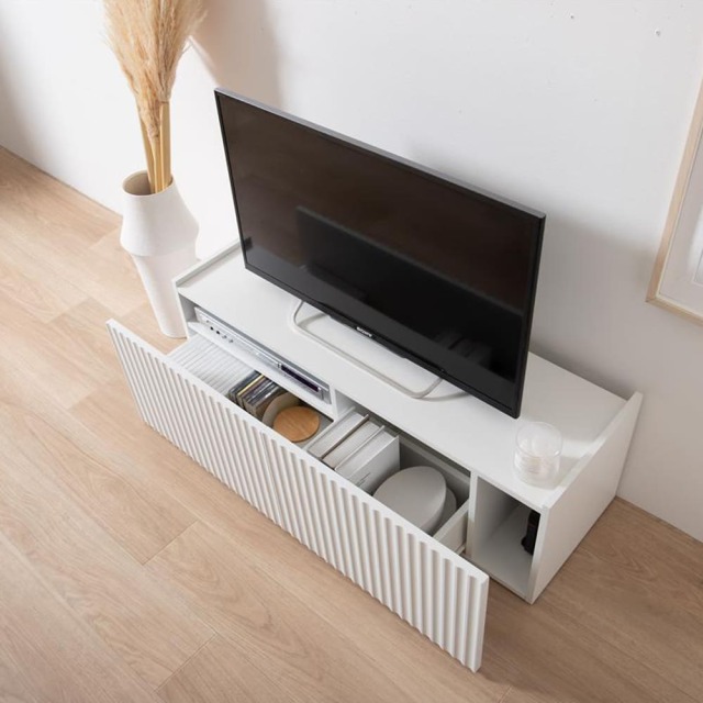 テレビボード