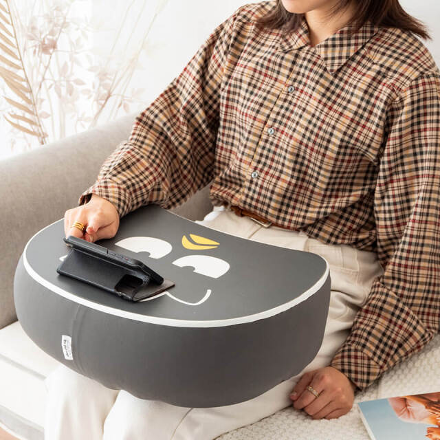 テーブルクッション