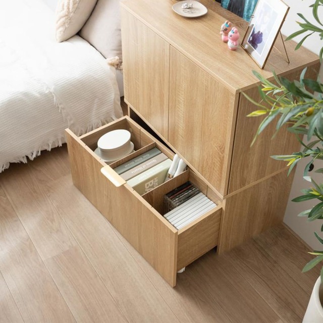 収納ワゴン付きキャビネット