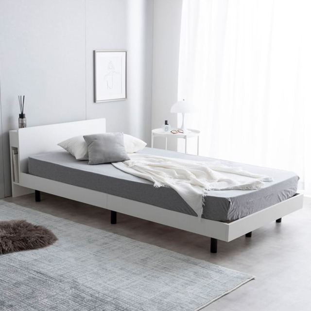 Mole（モウル） コンセント・宮付きすのこベッド フレームのみ