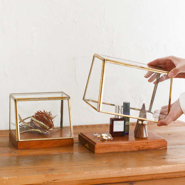 ディスプレイボックス