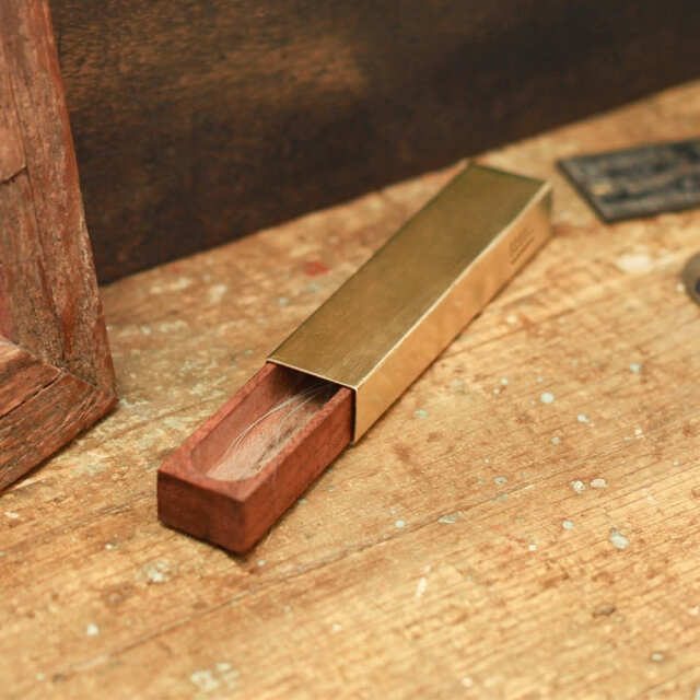 GROOM (グルーム)  ねこひげケース