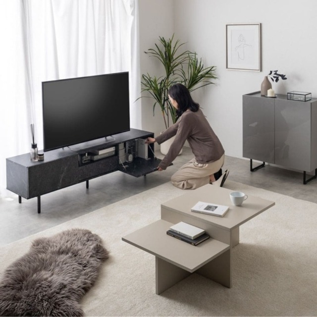テレビボード