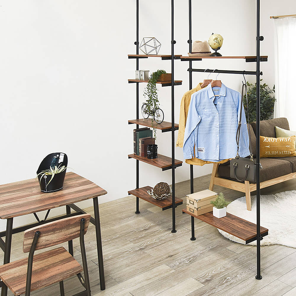 突っ張り式収納ラック