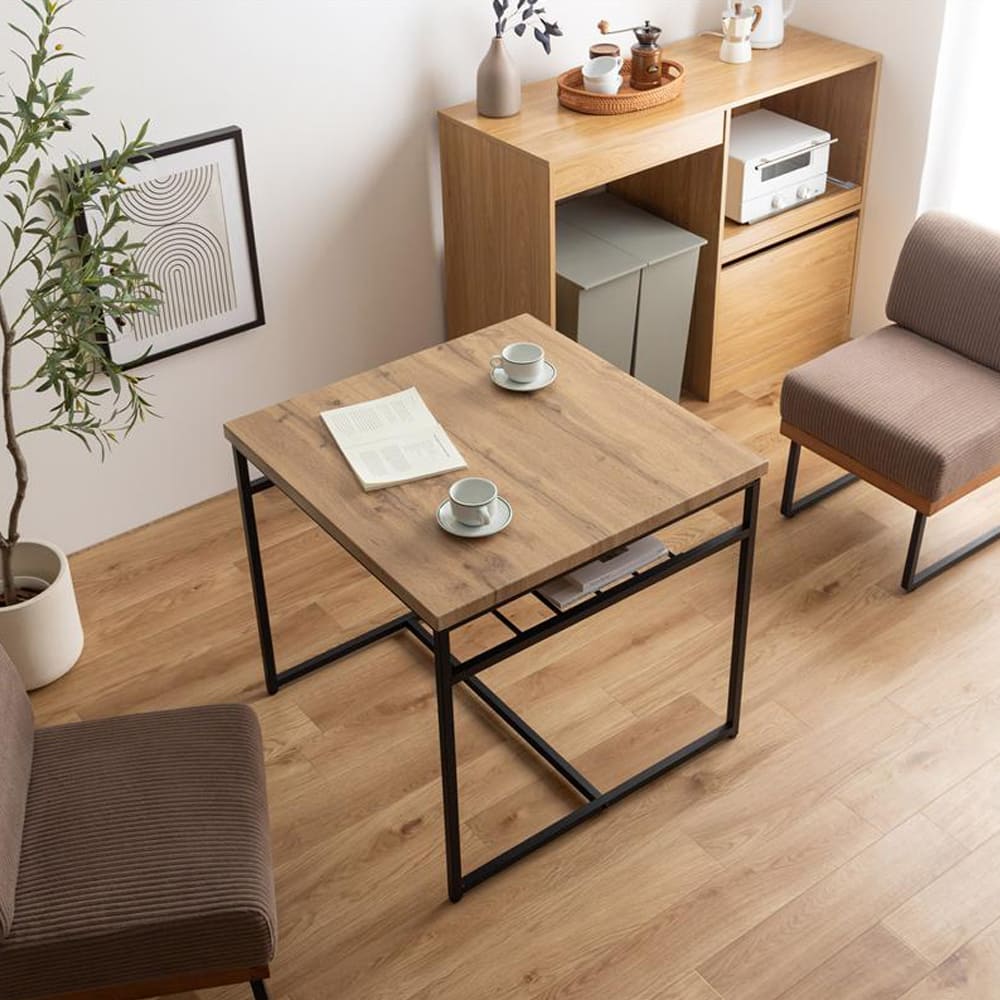 ダイニングテーブル