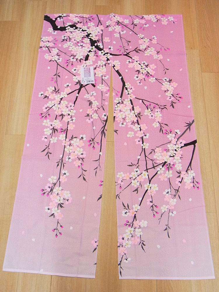 【日本のおみやげ】日本の創作のれん【しだれ桜】【ロング丈】※上部にに棒を通す輪があります。