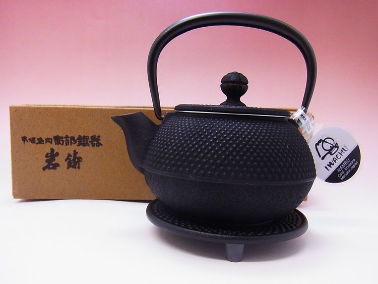【日本のおみやげ】◆急須セット黒【3型アラレ】釜敷付|南部鉄器