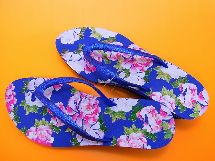 【日本のおみやげ】◆和柄ビーチサンダル【鼻緒ブルー】24.5cm/26cmよりお選びください。