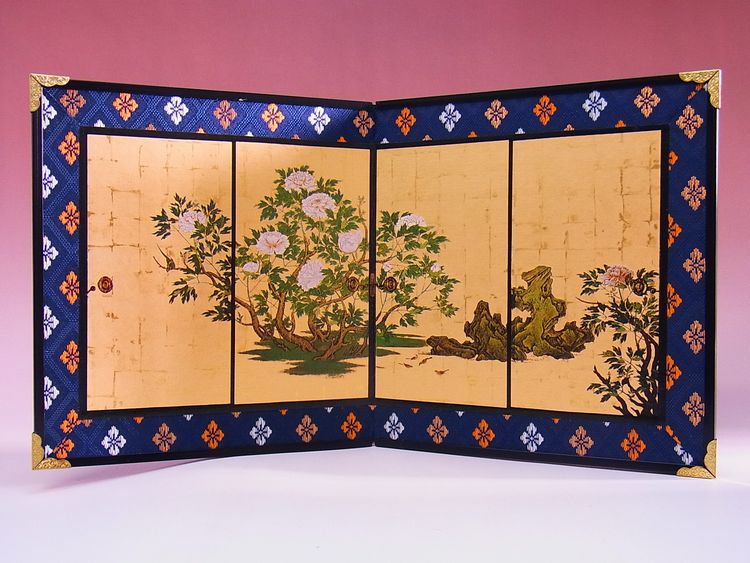 【日本のおみやげ】◆屏風 小二曲（牡丹図）高級化粧箱入
