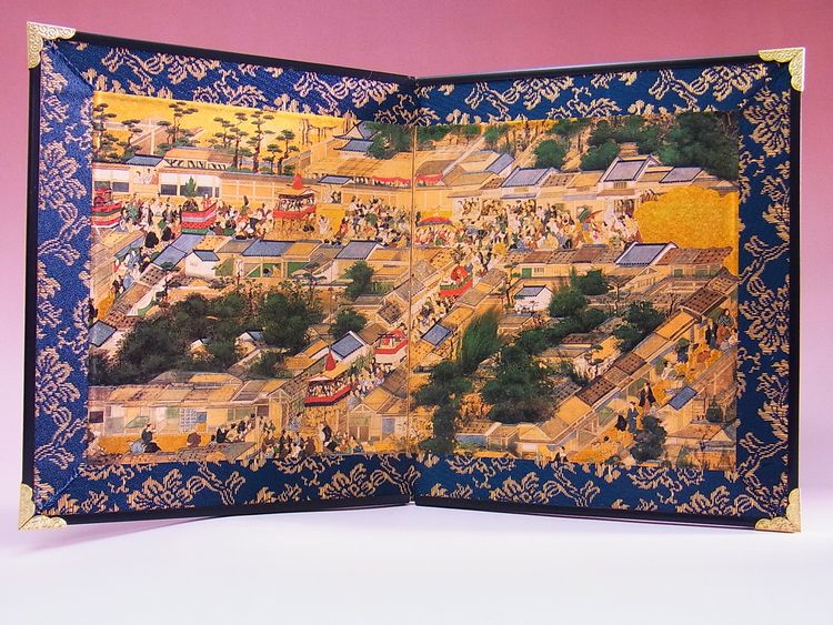 【日本のおみやげ】◆屏風 小二曲（祇園祭）高級化粧箱入