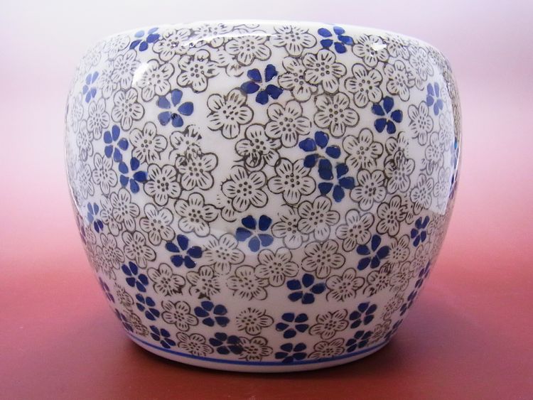 【日本のお土産】◆ミニチュア火鉢【梅】