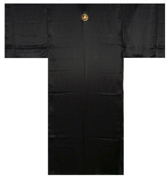 【日本のお土産】【日本のおみやげ】【ホームステイおみやげ】【日本土産】◆外国人向け着物【三ツ紋（刺繍）】男性用
