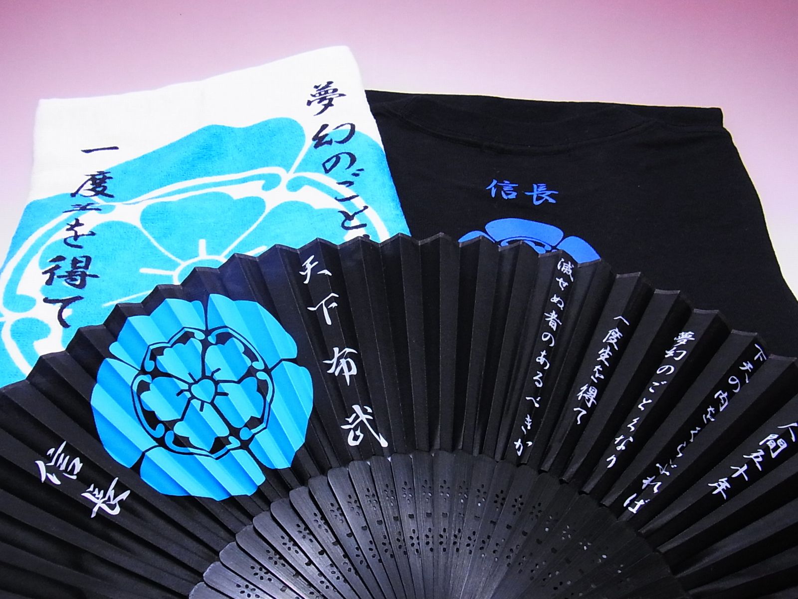 【日本のおみやげ】（漢字）◆戦国武将3点セットTシャツ/フェイスタオル/センス【織田信長】