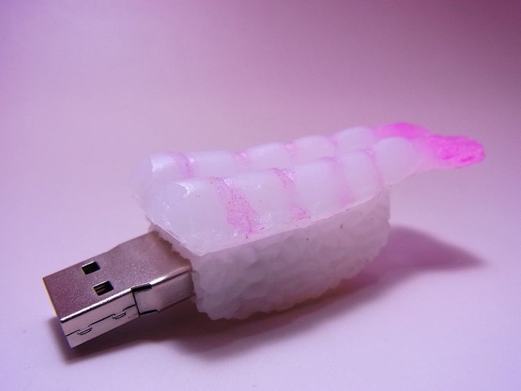 【日本のおみやげ】【ホームステイおみやげ】【日本土産】♪リアル寿司USBメモリ8GB♪【甘えび】本物そっくり
