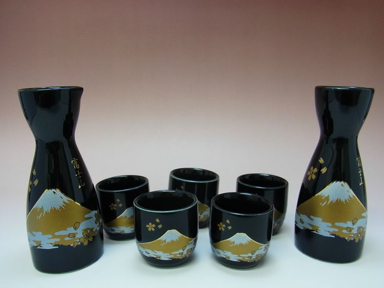 【日本のお土産】◆金富士5客酒器セット【日本美陶】