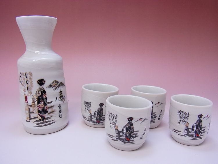 【日本のお土産】◆白刷毛舞妓4客酒器セット【日本美陶】