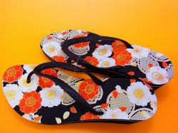 【日本のおみやげ】◆和柄ビーチサンダル【鼻緒ブラック】24.5cm/26cmよりお選びください。