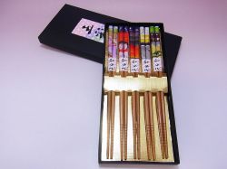 【日本のおみやげ】◆スス竹製/和の心【五彩箸】【京名所】黒貼り箱入5膳セット