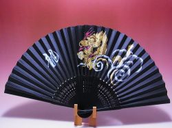 【日本のおみやげ】◆絹扇子【飛龍】（絵柄扇子）「掛扇別売り」