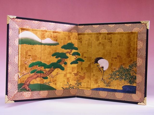 日本のおみやげ】◇屏風 小二曲（松に鶴）高級化粧箱入