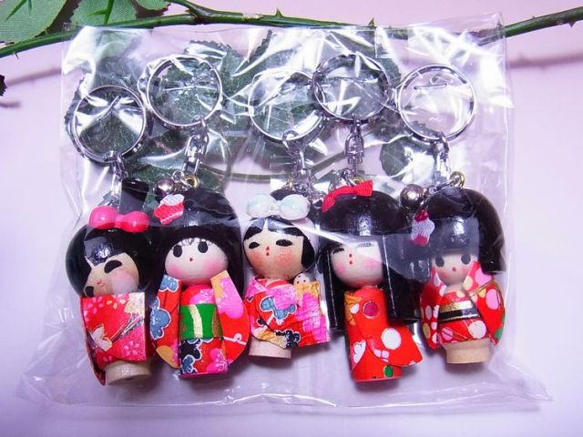 日本のおみやげ】◇民芸こけしキーホルダー【こけしキーホルダー】当店