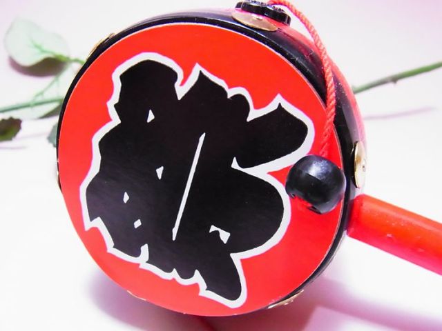 日本のおみやげ】◇でんでん太鼓【祭】昔懐かしい日本の玩具