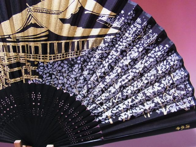 日本のおみやげ】◇絹扇子【清水寺】（絵柄扇子）「掛扇別売り」