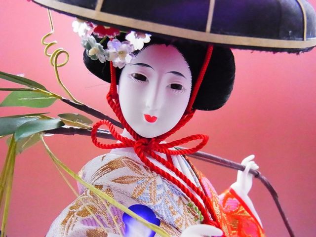 日本のおみやげ】◇日本人形10号【藤娘】尾山作「特上品」※着物