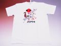 【ホームステイおみやげ】【日本土産】（漢字・和柄）◆和風Tシャツ【地図舞妓】子供用（80cm～150cm）白地