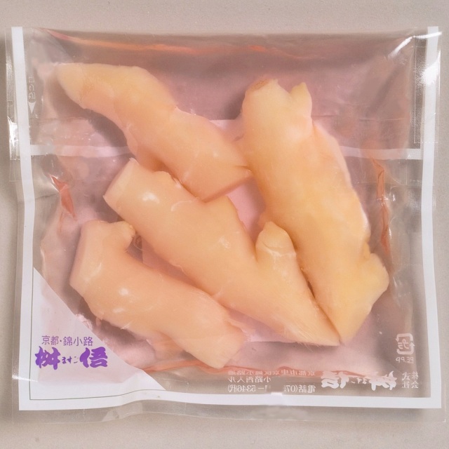暑い日に食べたいサラダ感覚のさっぱりとした浅漬。野菜生姜