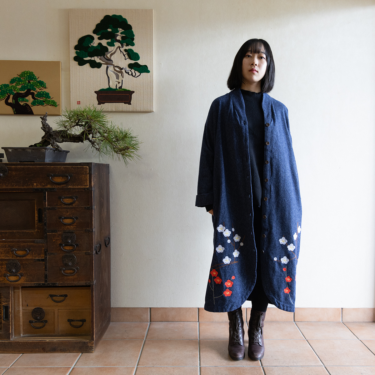 KY29-1170／ロングコート（紺）／梅に鶯