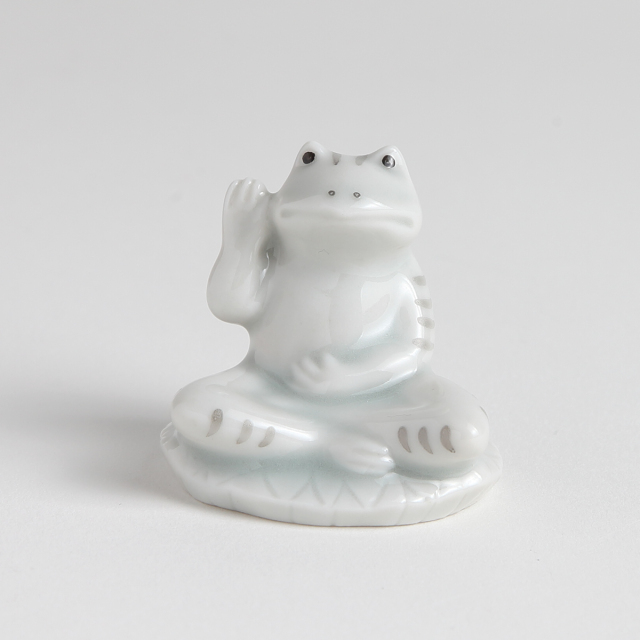 KY12-826／箸置き／偽蛙仏