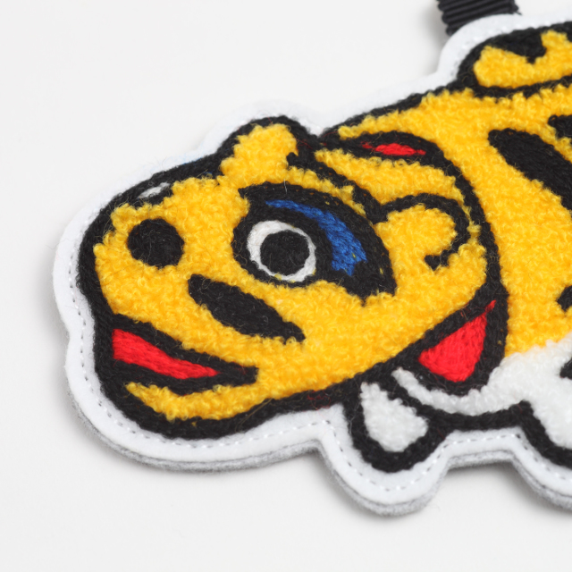 楽天市場】アクセサリー チャーム 2セット ネコ 招き猫 USB