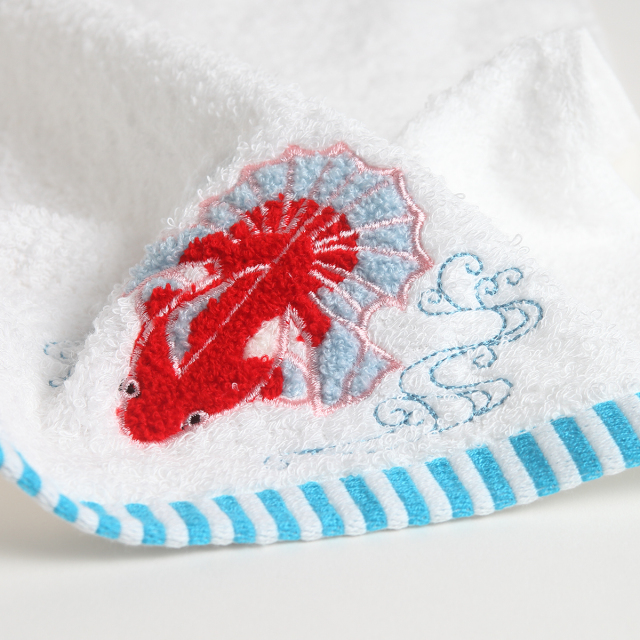 Chacott スワンと花柄スポーツタオル Chacott スワンと花柄スポーツタオル Chacott スワンと花柄