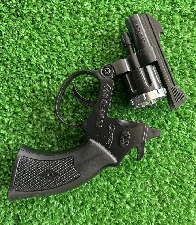 新音追いピストル