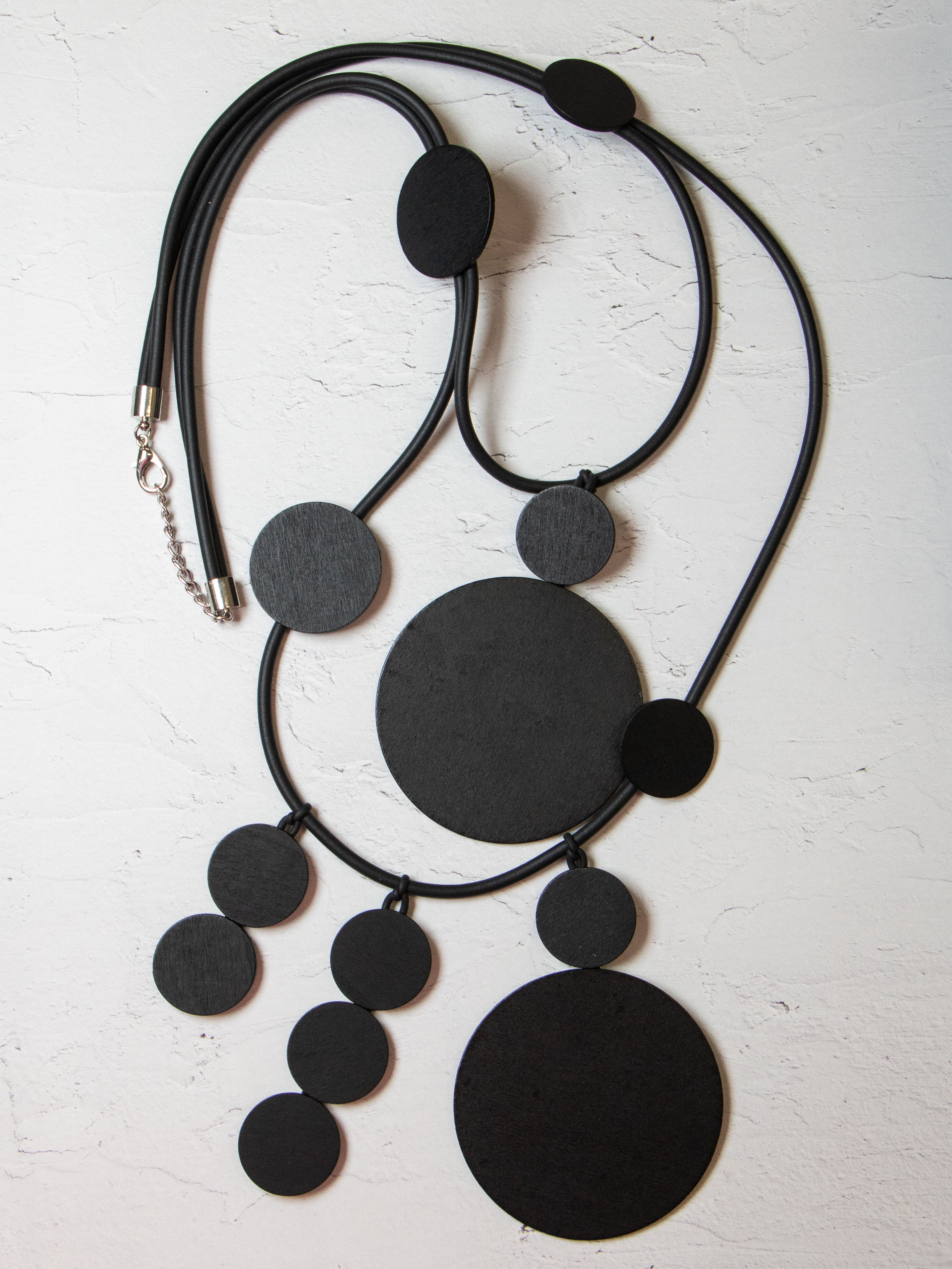 ラウンドモチーフ２連ネックレス