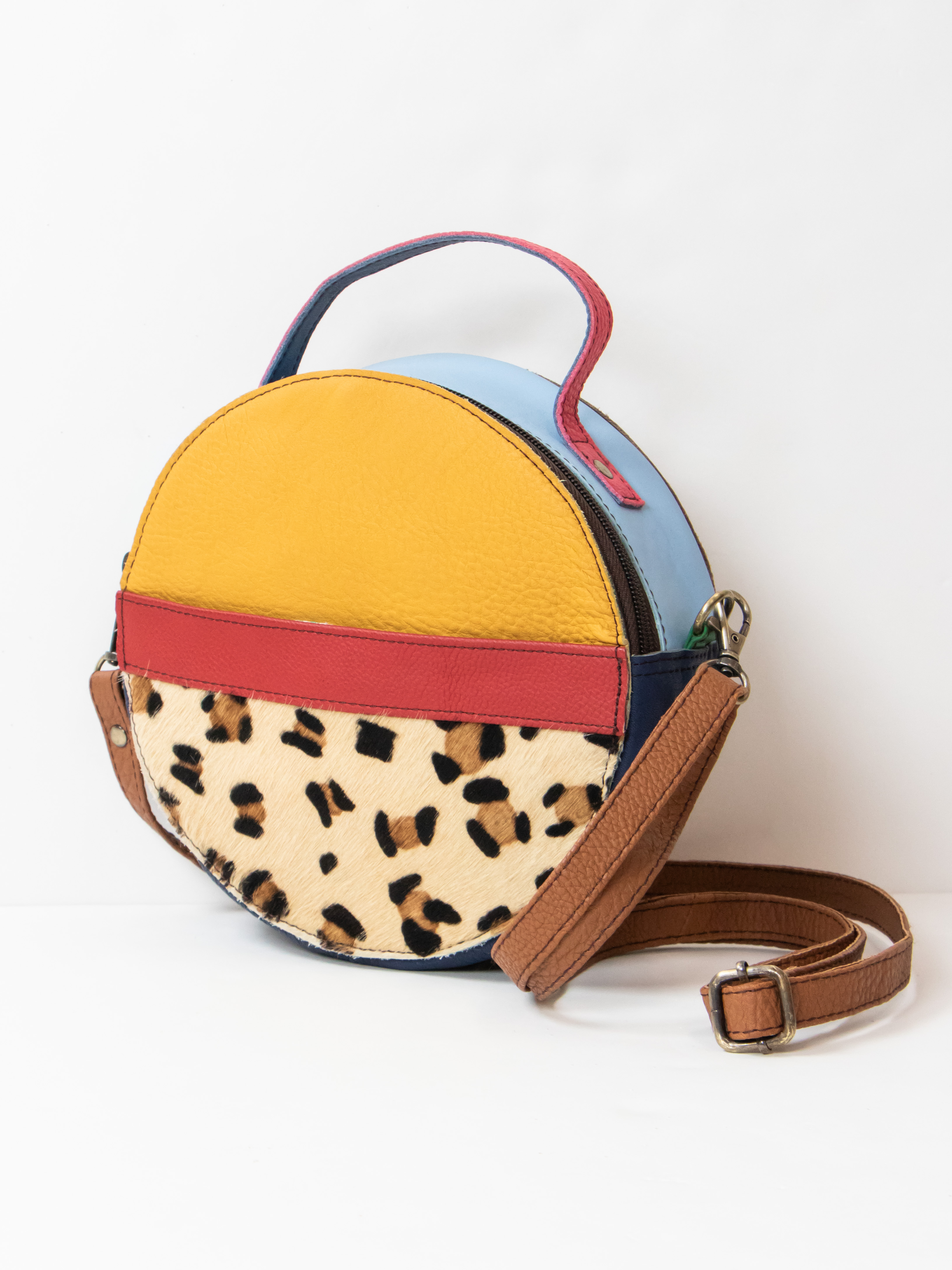 ハラコレザーサークルショルダーバッグ la primavera online store