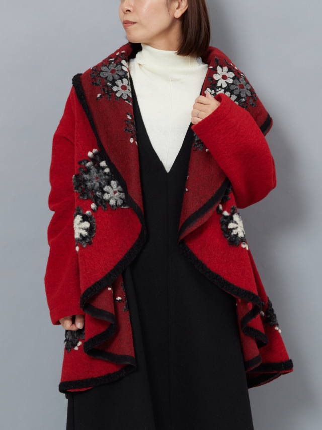 DOLCE&GABBANA 花柄刺繍 赤 コート レッドのウィメンズ トレンチコート エナメル | Dolce&Gabbana®