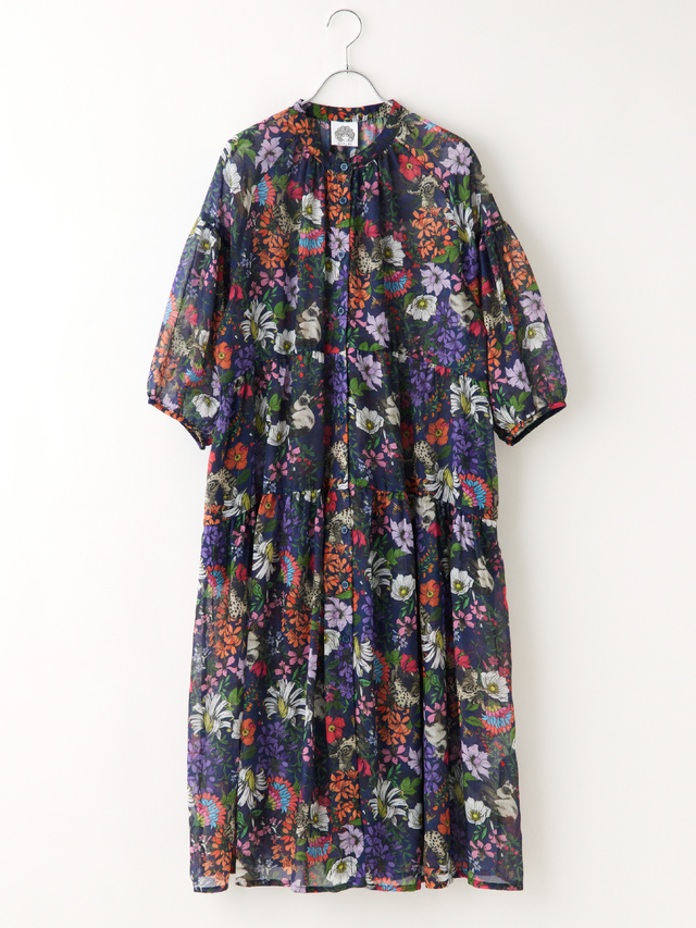 パフスリーブ総柄シアーティアードワンピ