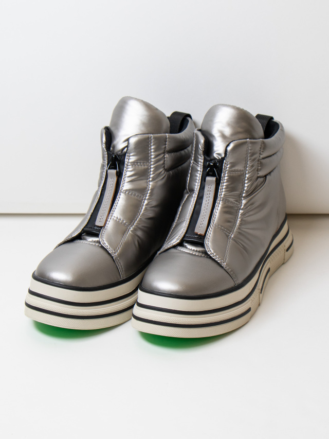 フロントジップ中綿ハイカットスニーカー la primavera online store