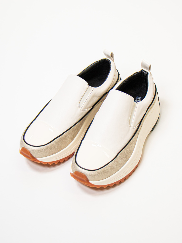 トゥエナメル厚底レザー調スリッポン la primavera online store