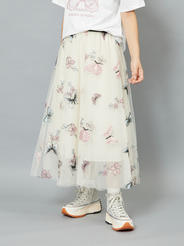 蝶刺繍チュールロングスカート la primavera online store