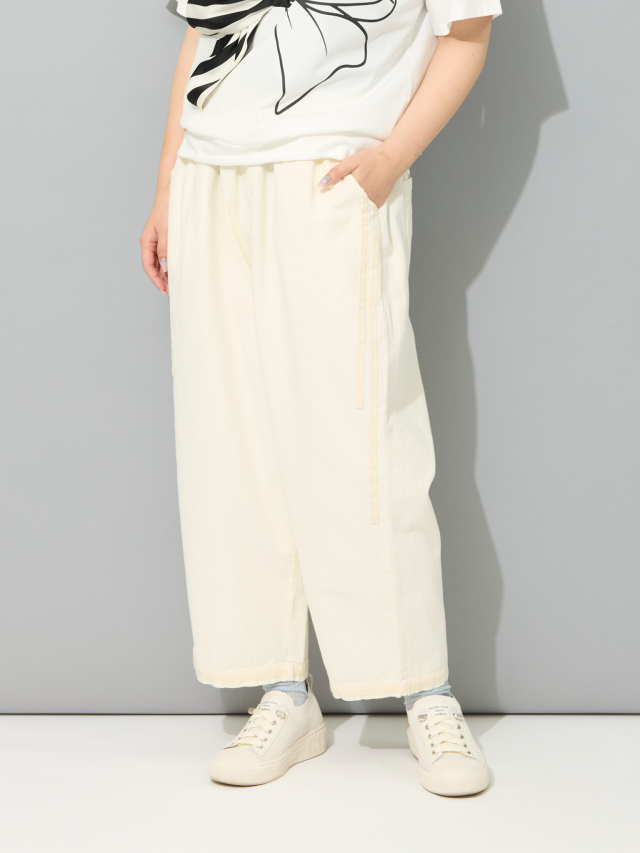 サイドテープクロップドワイドパンツ