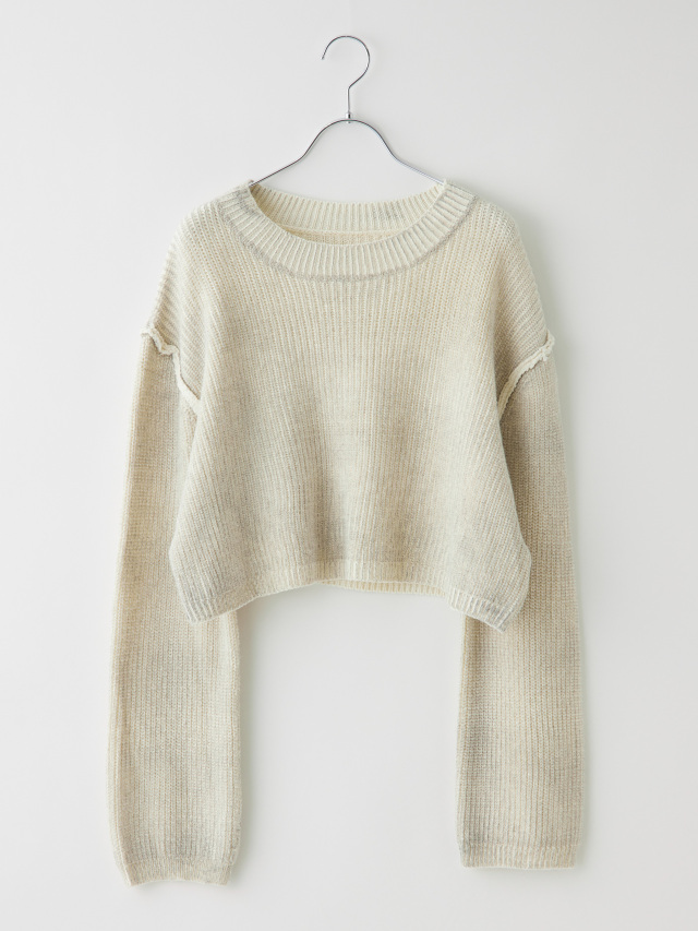 カラープリントショート丈ニット