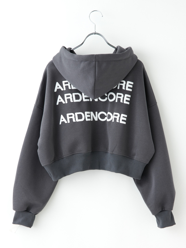 背面ロゴクロップドパーカー la primavera online store