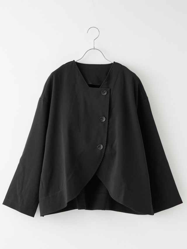 ヘムラウンドノーカラージャケット